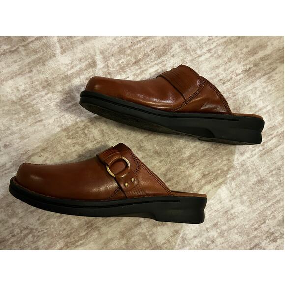 Clarks Unstructured Brown Women's Casual Slip-on Clog Style Shoes - Picture 4 of 10